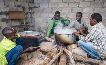WYPOSAŻENIE DOMU CILOTO – ZAMBIA